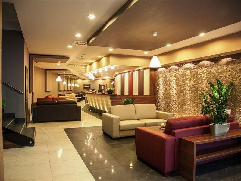 วิตตา โฮเทล ซูพีเรียร์ บูดาเปสต์ Hotel ภายนอก รูปภาพ