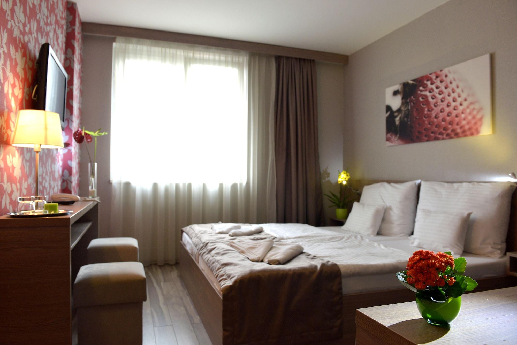 วิตตา โฮเทล ซูพีเรียร์ บูดาเปสต์ Hotel ภายนอก รูปภาพ